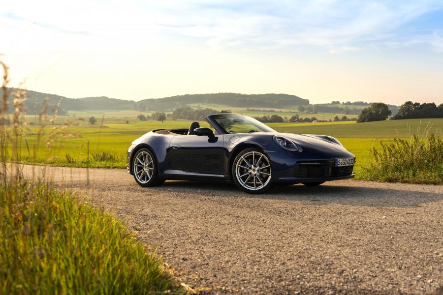  Porsche 911 Carrera Cabriolet (992) 2019 года  (WW) (фото 37 из 62)